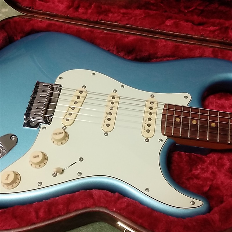 Fender MEX Player Plus Stratocaster PF OSPKの画像